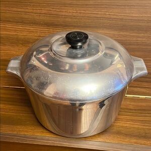 Magnalite 6 qt Classic Silver Aluminum Stock Pot